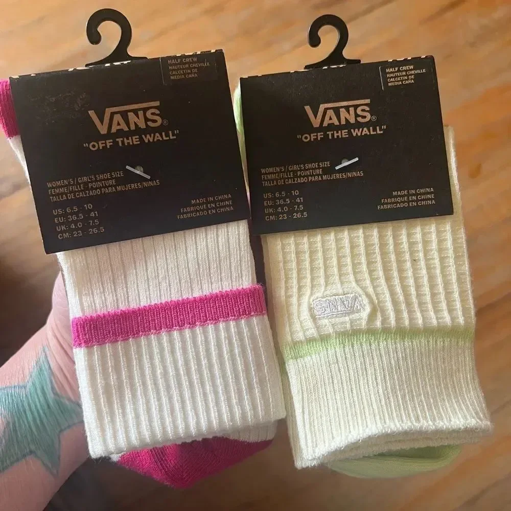 Vans Women’s Socks Set of 2